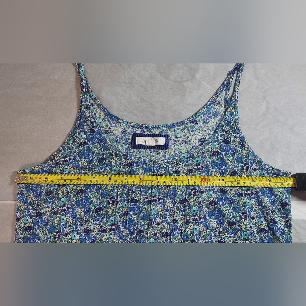 Tanktop - Picture 3 of 6